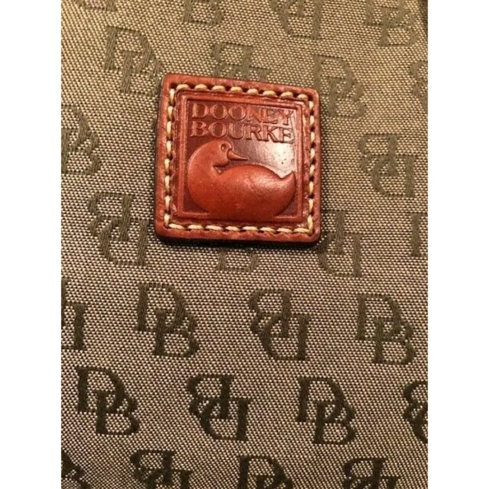 PREOWNED DOONEY & BOURKE VINTAGE GREEN DB CANVAS LEATHER TRIM CROSSBODY - Picture 6 of 10